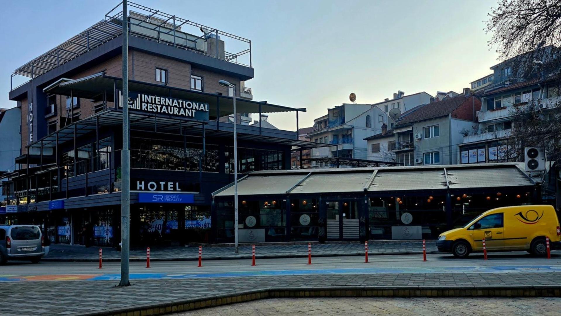 International Palace Wełes Zewnętrze zdjęcie